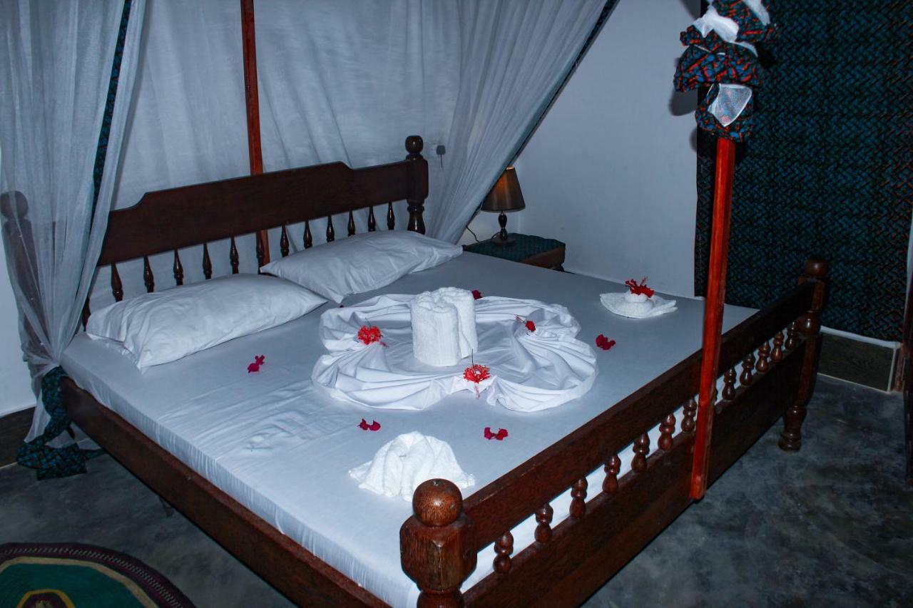 Kasuku Villa Джамбиани Екстериор снимка